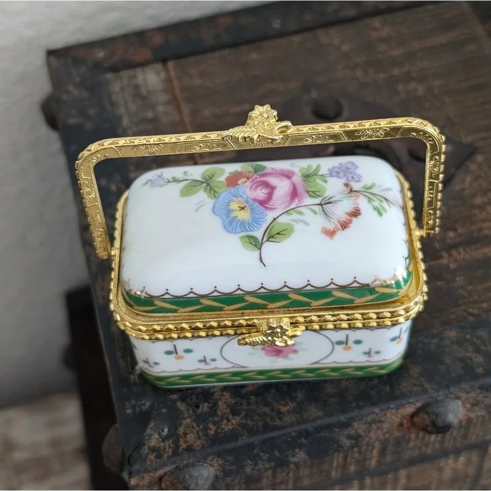 Vintage Porcelain Floral Trinket Box
